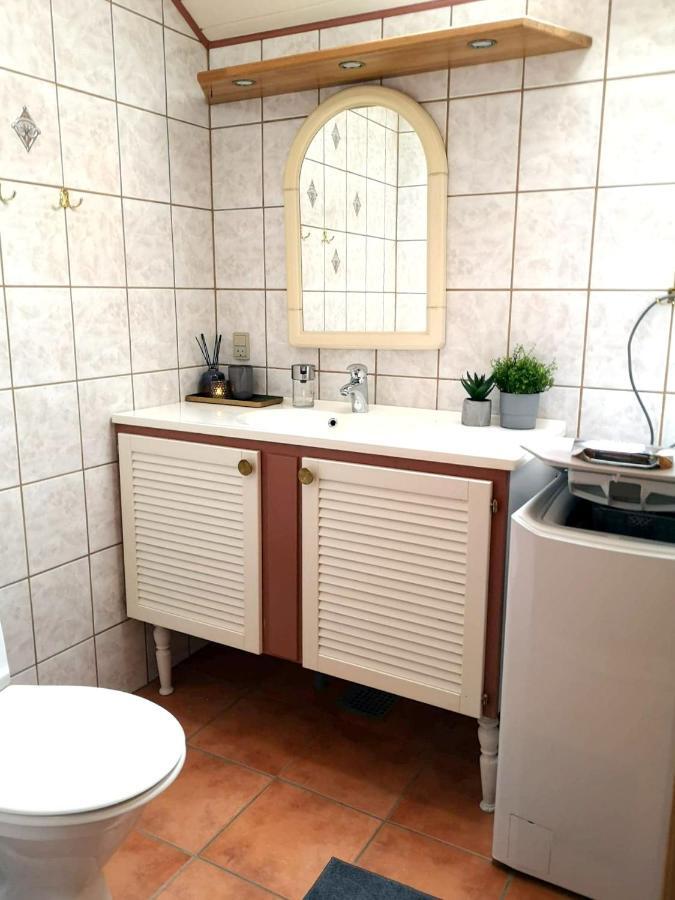 Cosy Cottage In A Garden Ishøj المظهر الخارجي الصورة